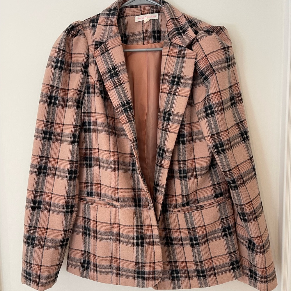 Pink blazer - Picture 2 of 3